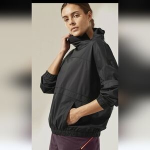Athleta Black Utility Jacket with High Collar and Modern Design